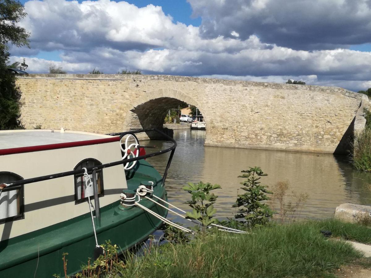 La Pause Sous Le Pin B&B Chambres D'Hotes Capestang Exterior foto
