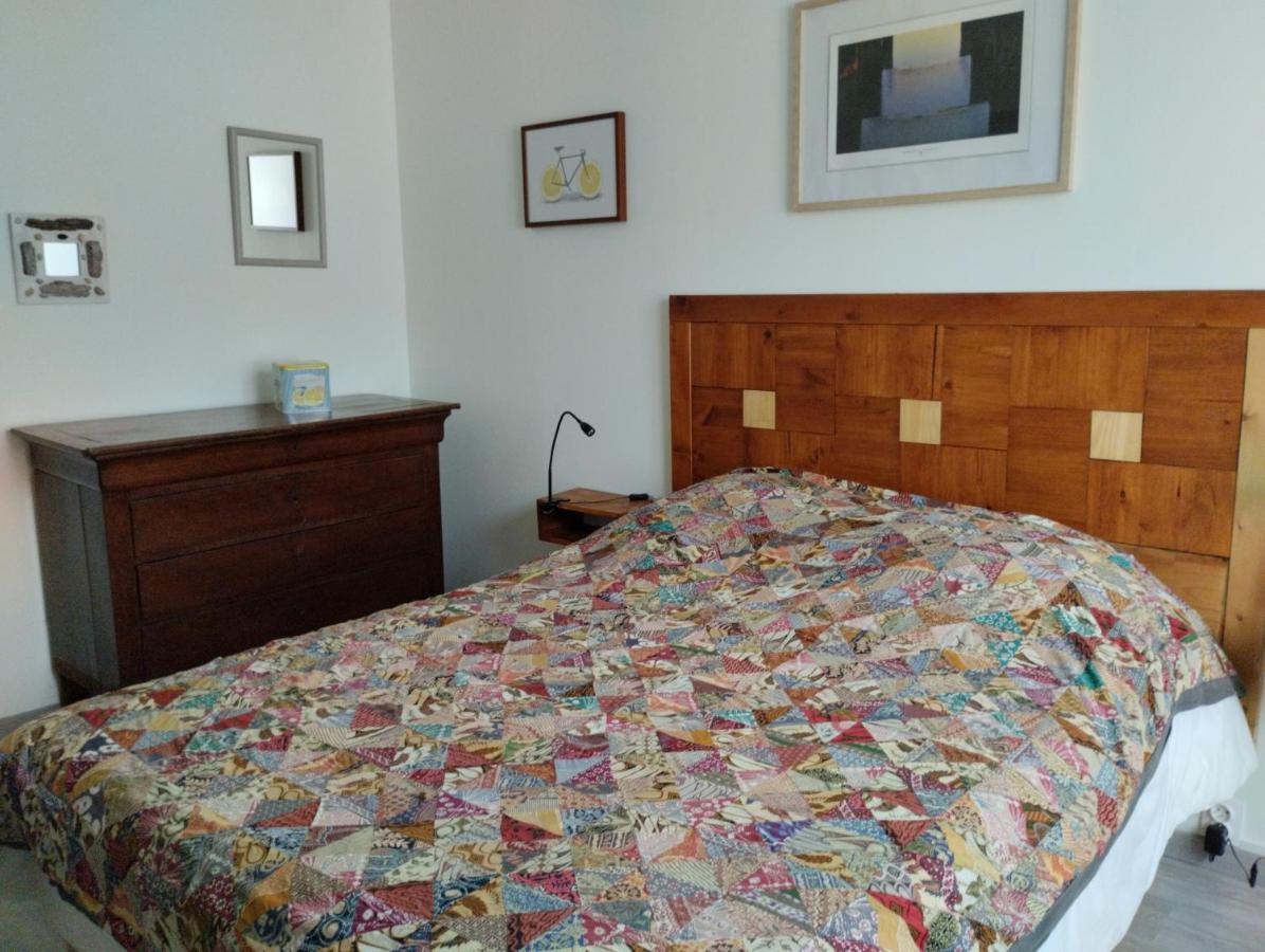 La Pause Sous Le Pin B&B Chambres D'Hotes Capestang Exterior foto