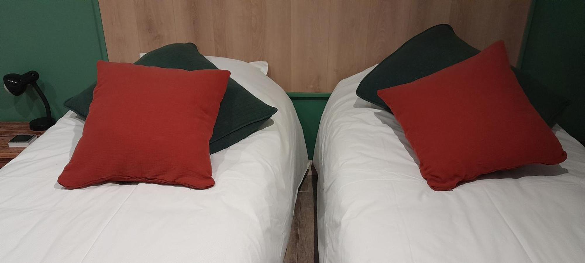 La Pause Sous Le Pin B&B Chambres D'Hotes Capestang Exterior foto
